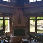 Elati Hills Chalet *
