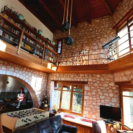 Chalet Elati Hills Vytina