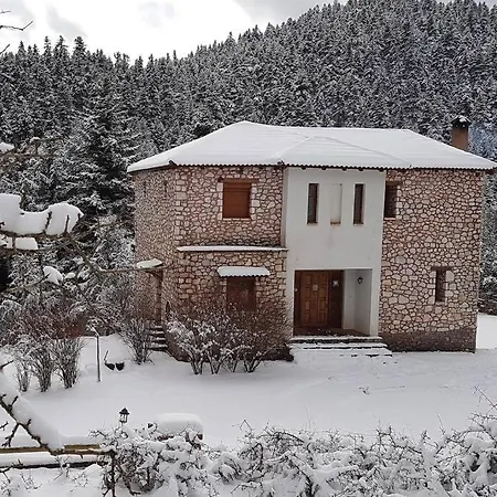 Chalet Elati Hills Vytina