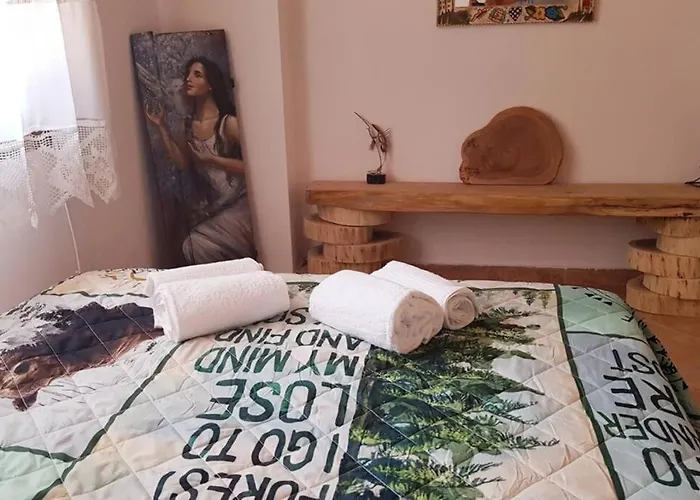 Elati Hills Alpstuga