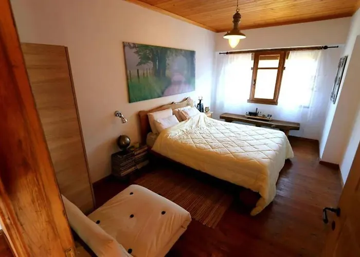 Elati Hills * Vytina