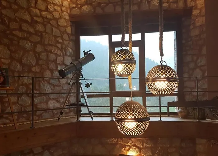 Alpstuga Elati Hills