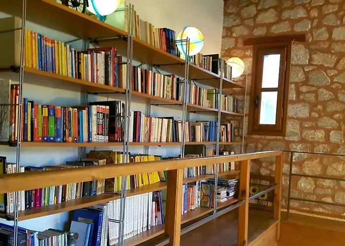 Elati Hills * Vytina