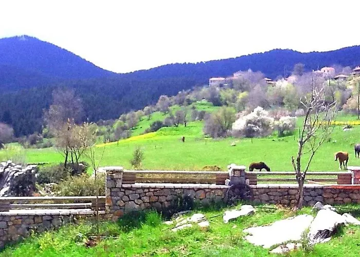 Alpstuga Elati Hills *